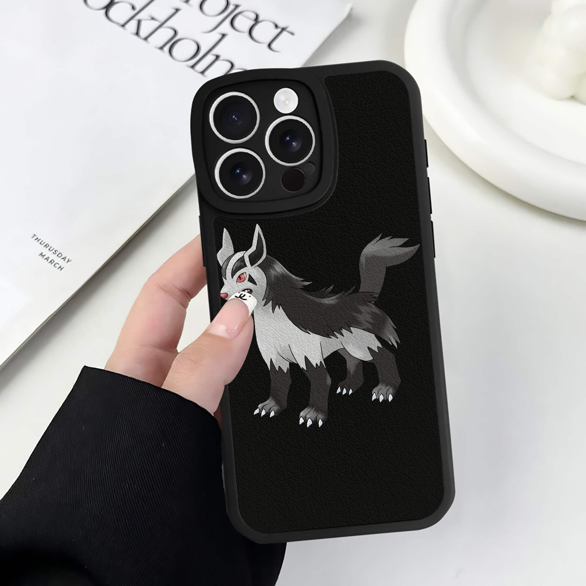 （画像用） ポケットモンスター Pokémon 【iPhone 16シリーズ対応】シリコンスマホケース（レザー調） 材質：シリコン